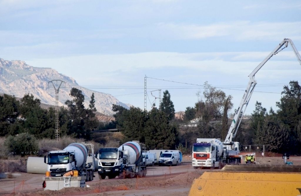 El Ayuntamiento solicitar una reunin con Adif para pedir que cambie el terrapln por un viaducto en el tramo urbano